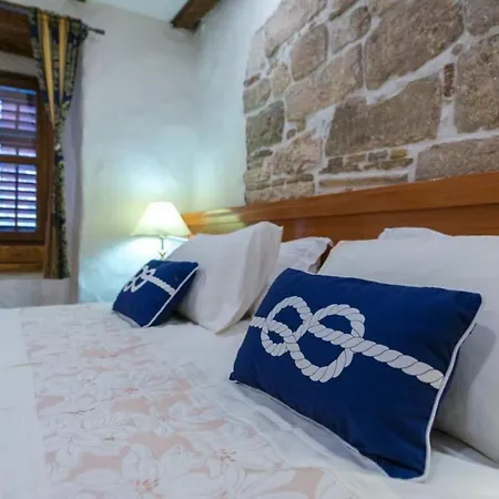 New La Barca Old Town