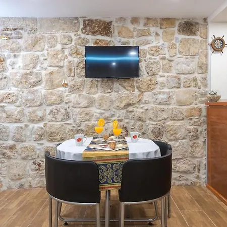 New La Barca Old Town